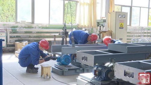 酒泉賈生活榮膺“隴原最美科技工作者” 農機創新，播撒田野新希望